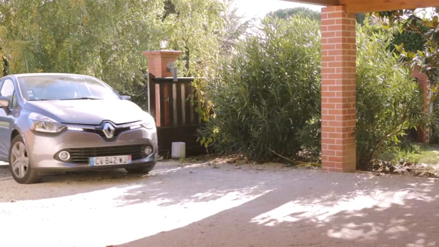 Arrivé de la voiture